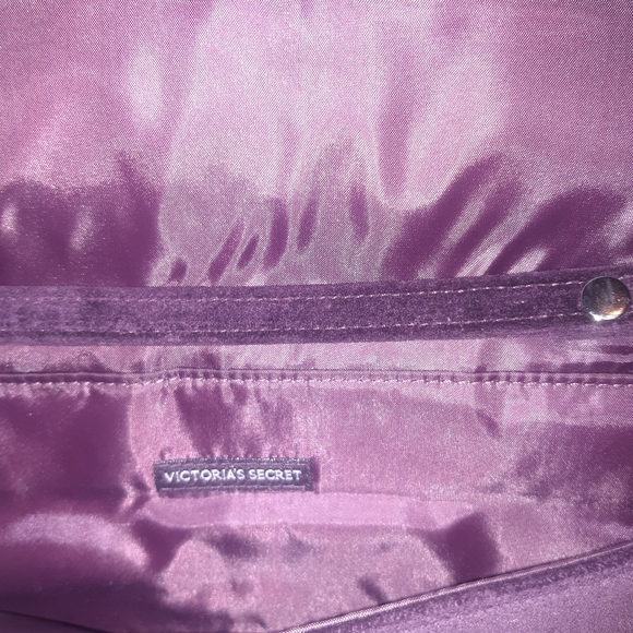 Handbag - Picture 2 of 5